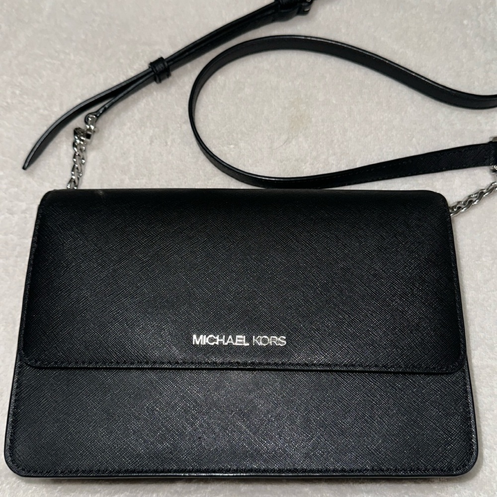 🌟Michael Kors🌟 Daniela Large Saffiano Leather Crossbody bag